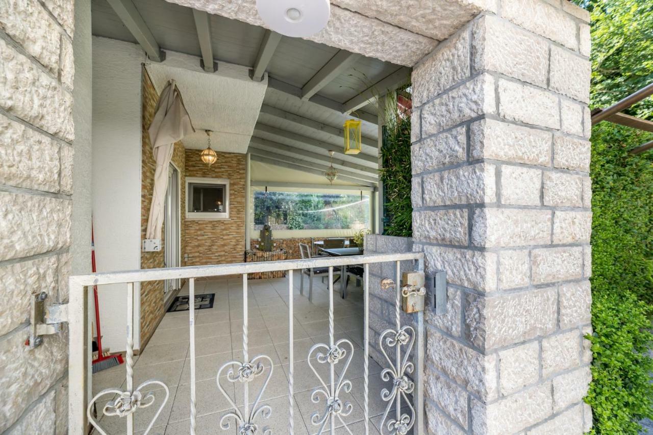 Apartment Pavic Garden Baska  Exterior photo