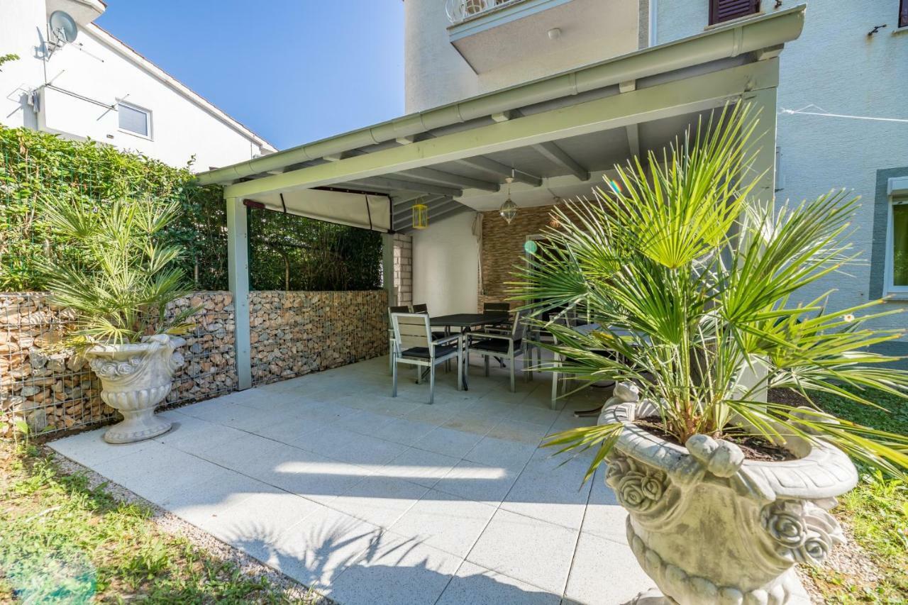 Apartment Pavic Garden Baska  Exterior photo