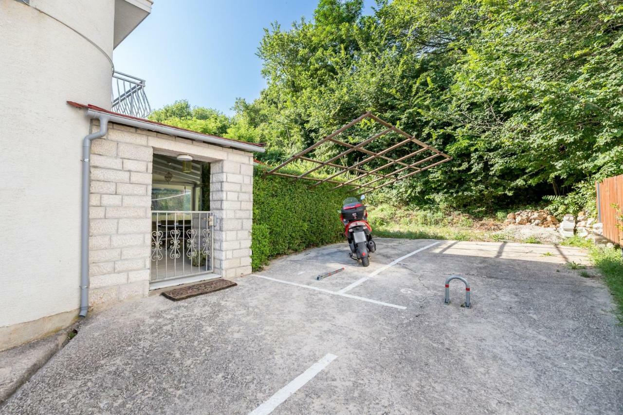 Apartment Pavic Garden Baska  Exterior photo